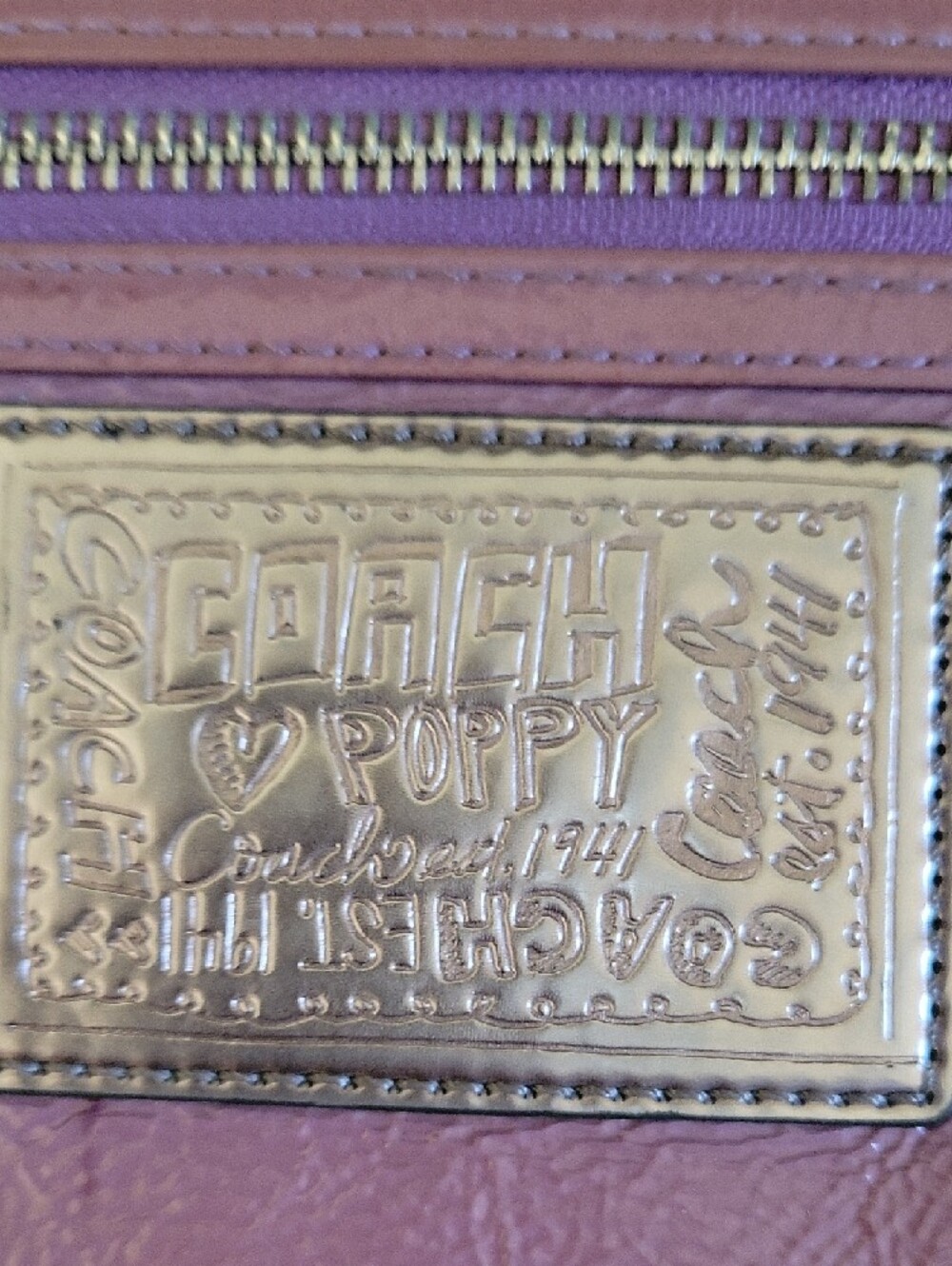 Coach Poppy Lavender Patent Zip Wallet with Silver Logo - Picture 4 of 16